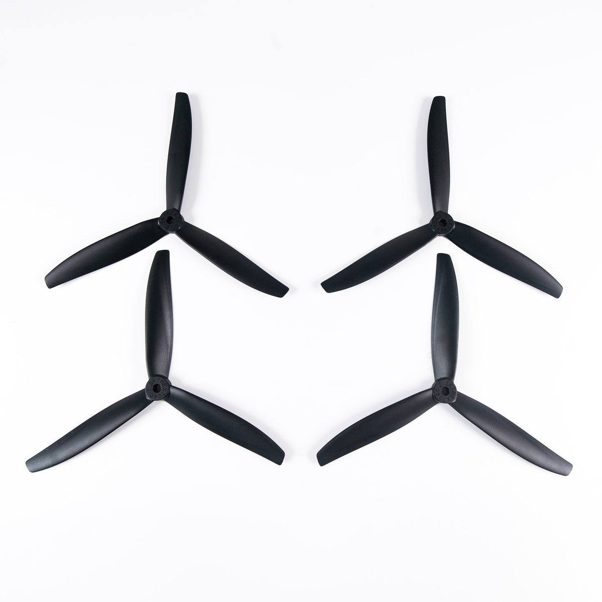 7040 7x4x3 Tri-Blade 7-Inch FPV Propeller Set – 2CW+2CCW, Durable for Freestyle & DIY Drones, Black (4Pcs)